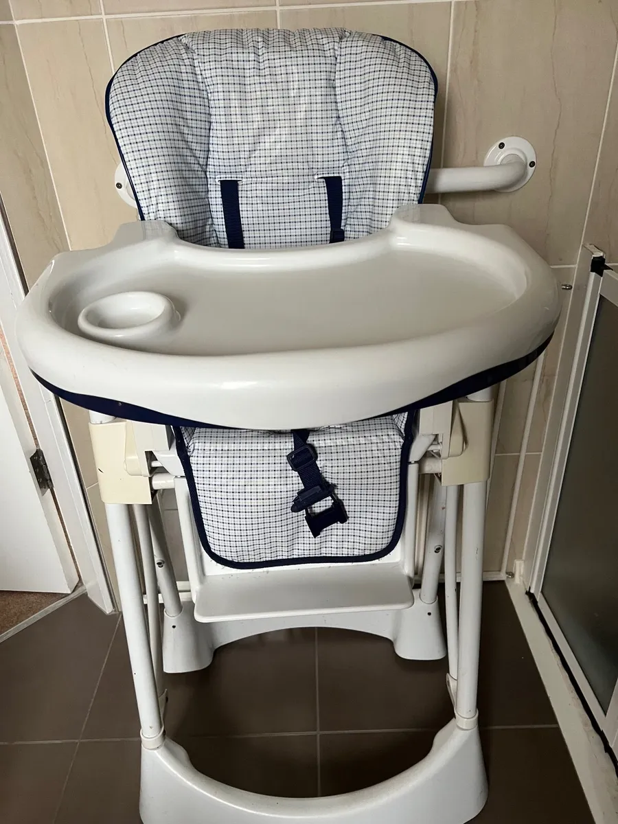 Cosatto strong sturdy baby high chair - Image 2