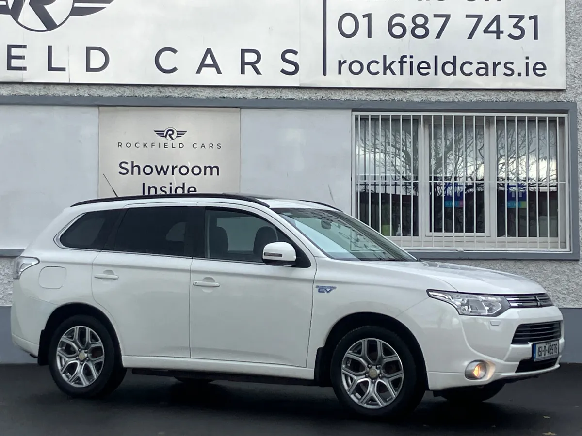 Mitsubishi Outlander 2015 PHEV GH4 FSH - Image 2