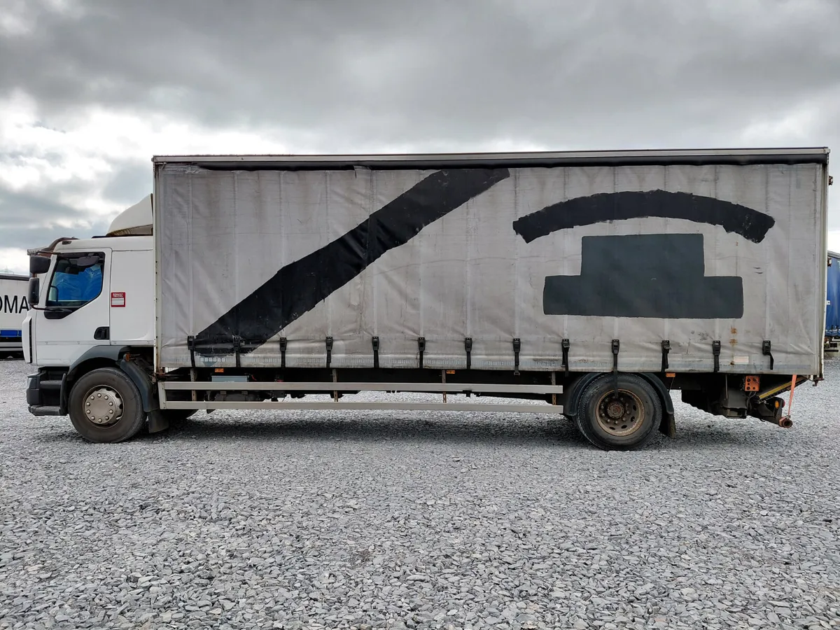2015 Renault Curtainsider - Image 3