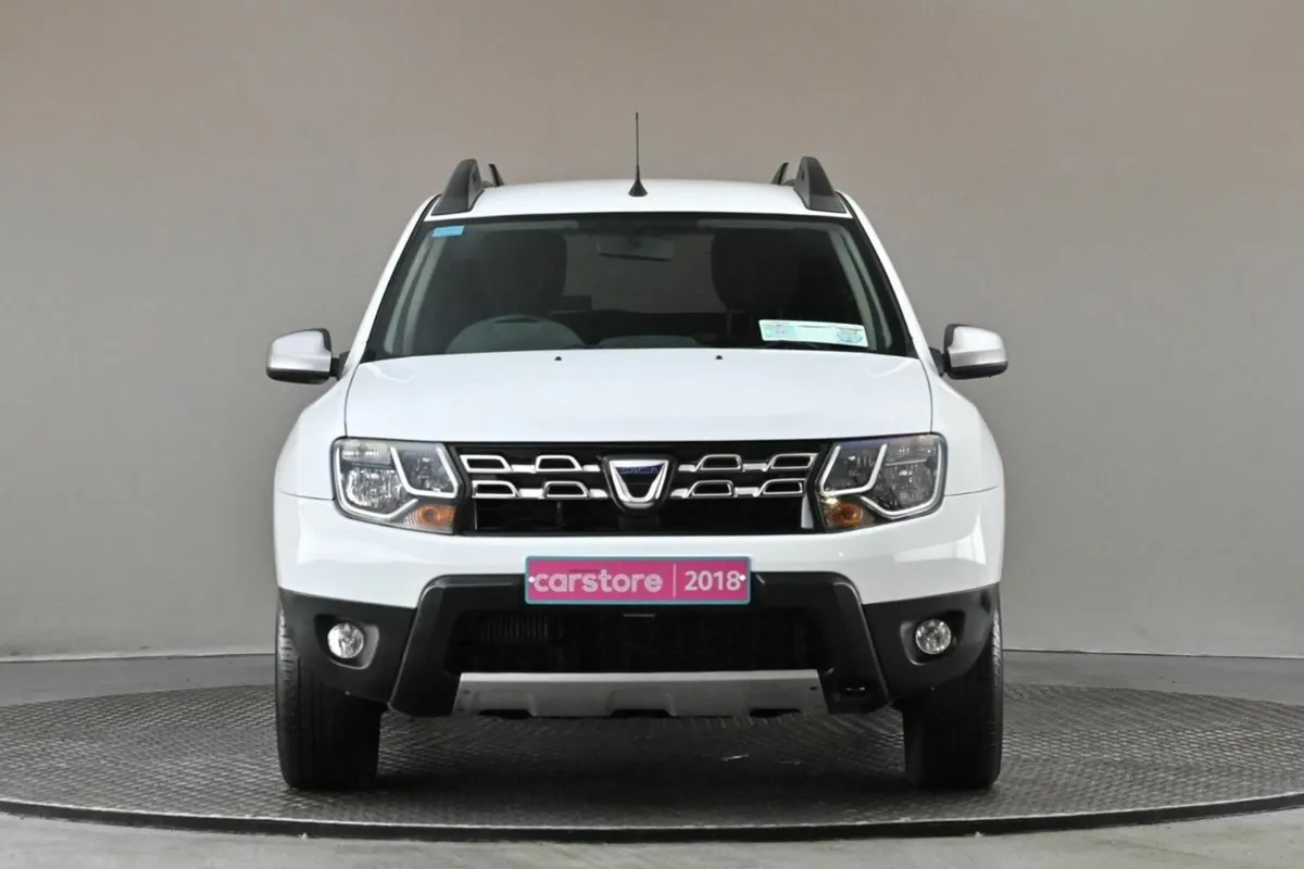Dacia Duster 1.5 DCi SIGNATURE 110BHP 6SPD **AIR C - Image 2