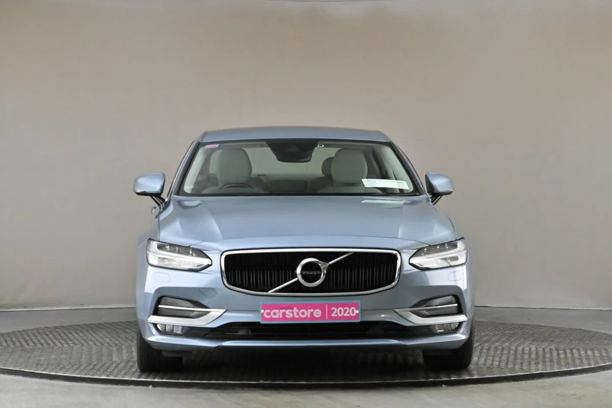 Volvo S90 2.0 D4 190BHP MOMENTUM **FULL BEIGE LEAT - Image 2