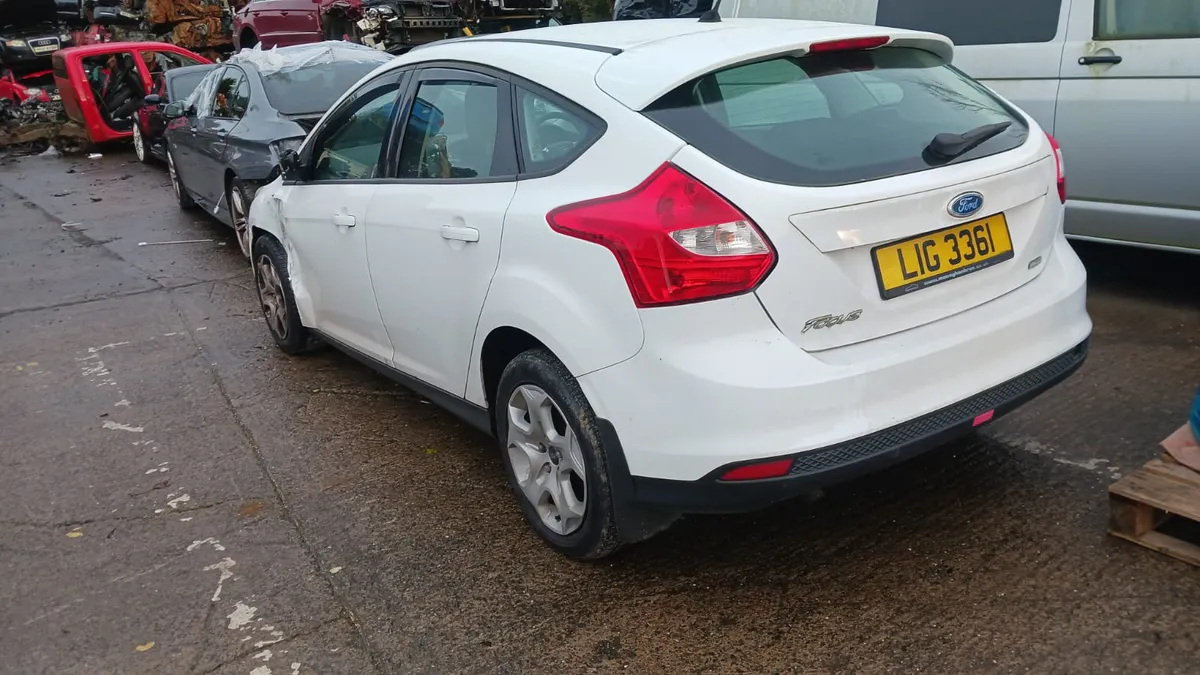 Breaking 2013 Ford focus 1.0 eco boost - Image 2