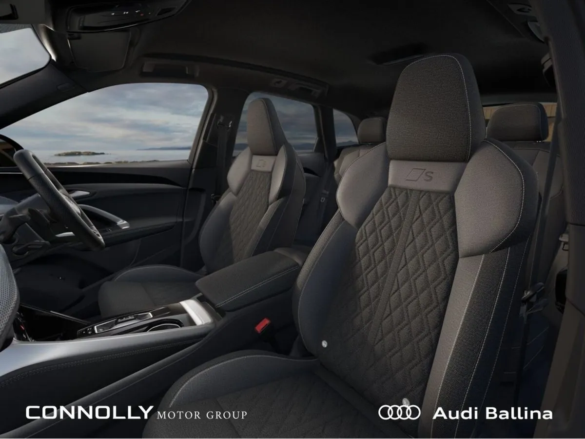 Audi Q5 Q5 S Line TDI Quattro -  3-yrs Service Pl - Image 4