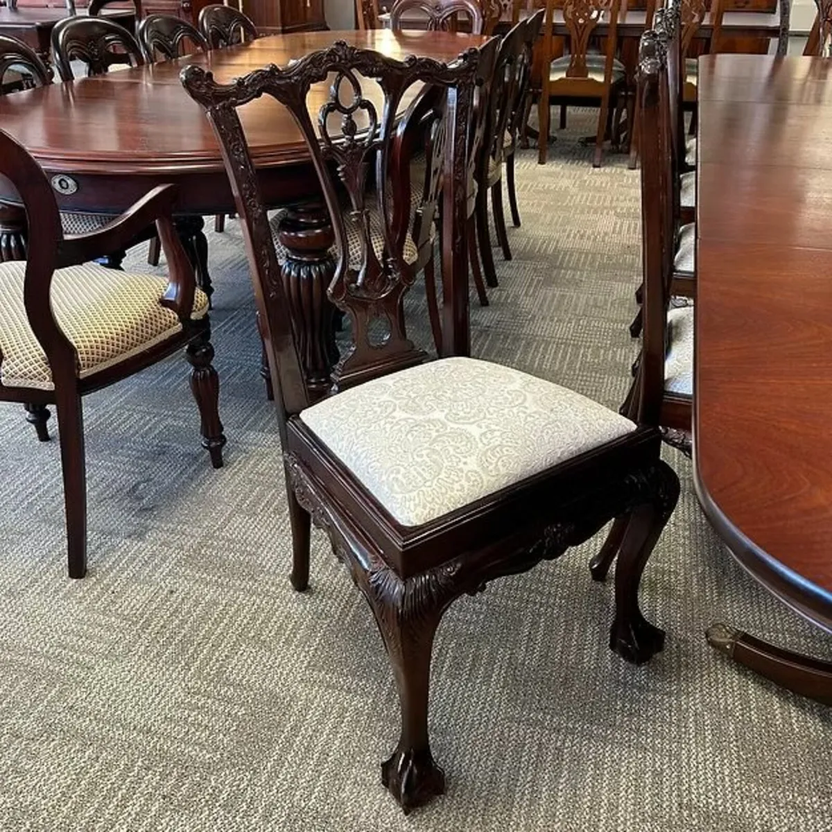 Mahogany triple pedestal extending dining table - Image 3