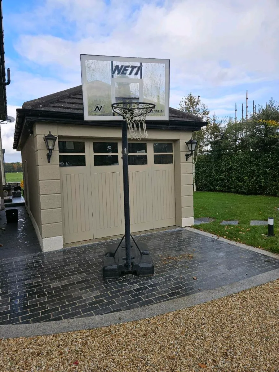 Basketball hoop - Image 2