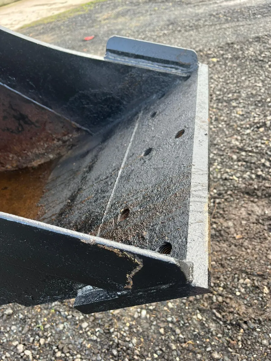 13T Scott 600mm/2ft Digging Bucket 65mm Pins - Image 3