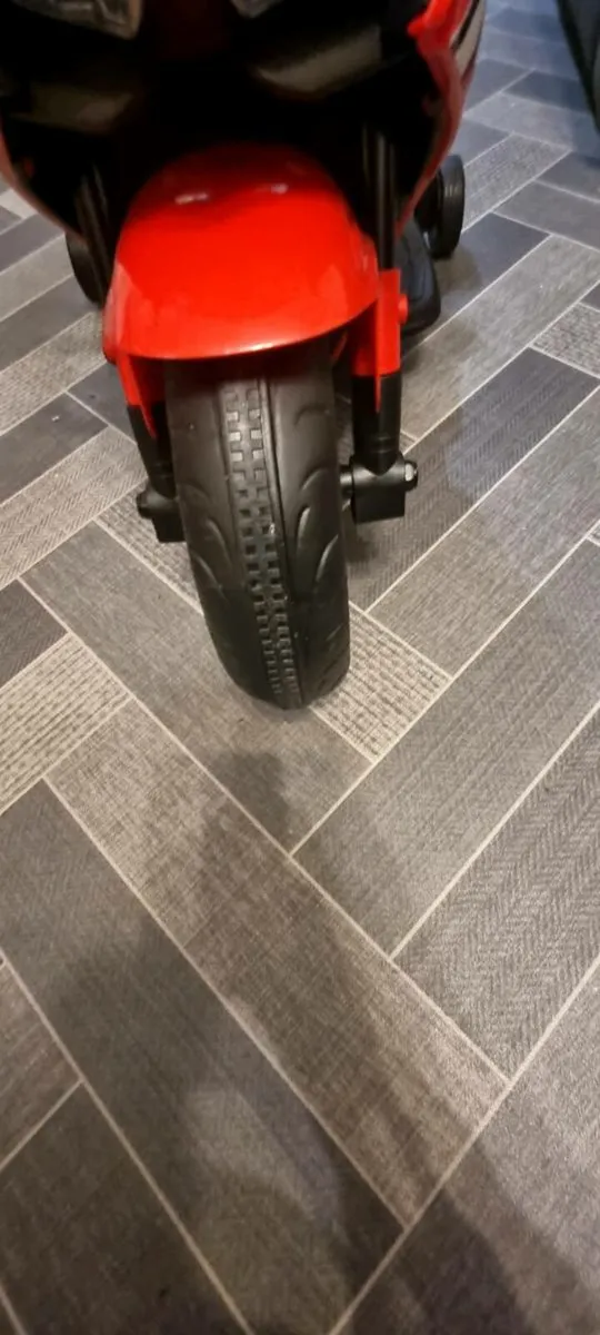 Honda kids bike - Image 1