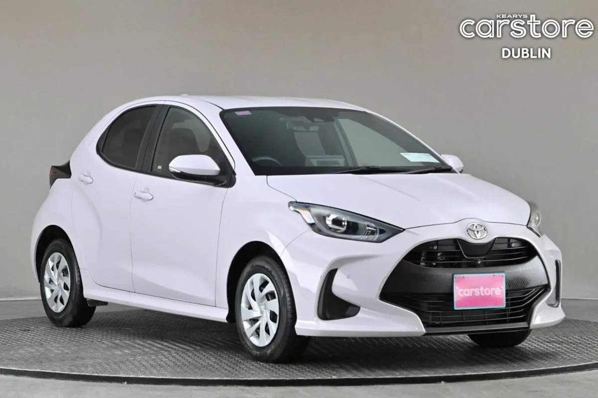 Toyota Yaris 1.0 AUTO PETROL **9"ANDROID CAR PLAYE - Image 1