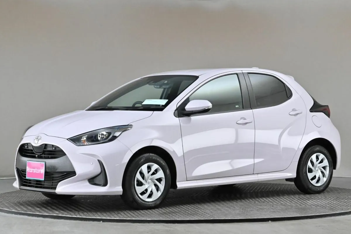 Toyota Yaris 1.0 AUTO PETROL **9"ANDROID CAR PLAYE - Image 4