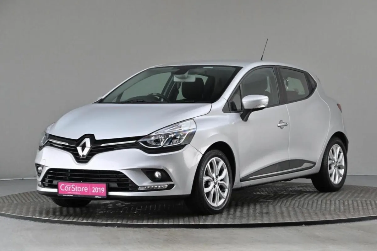 Renault Clio 0.9 TCE 90BHP DYNAMIQUE NAV 5SPD - Image 3