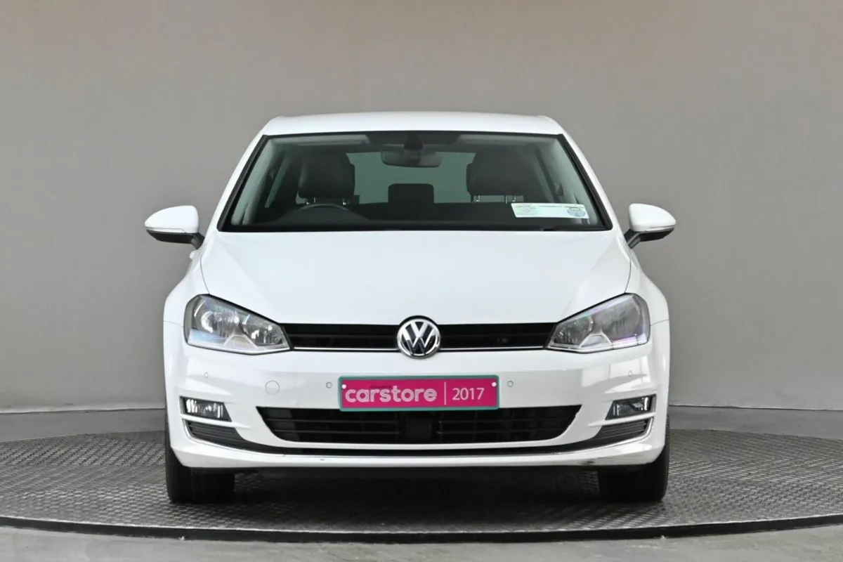 Volkswagen Golf 1.6 TDI HIGHLINE 5SPD 11B5HP **FUL - Image 2