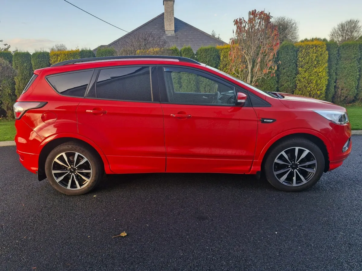 Ford Kuga 2019 - Image 3