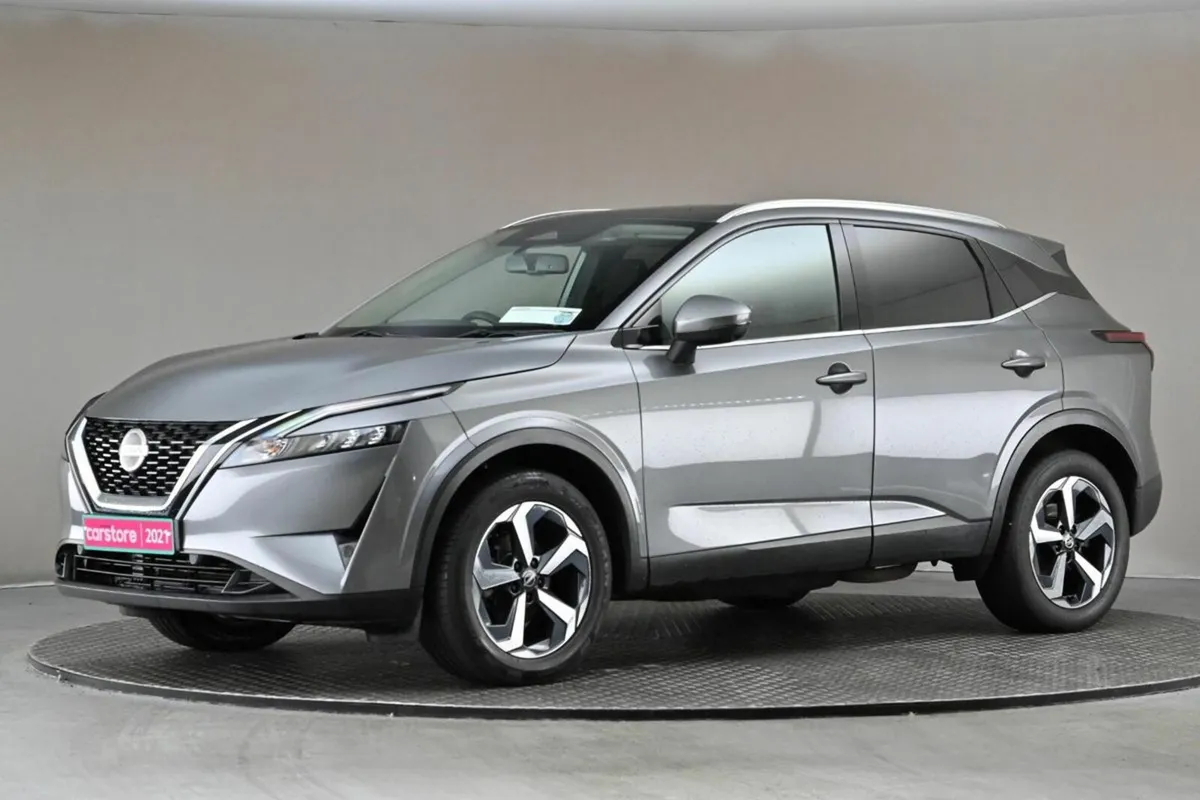 Nissan Qashqai 1.3 SV 6SPD MILD HYBRID PREMIUM **3 - Image 4