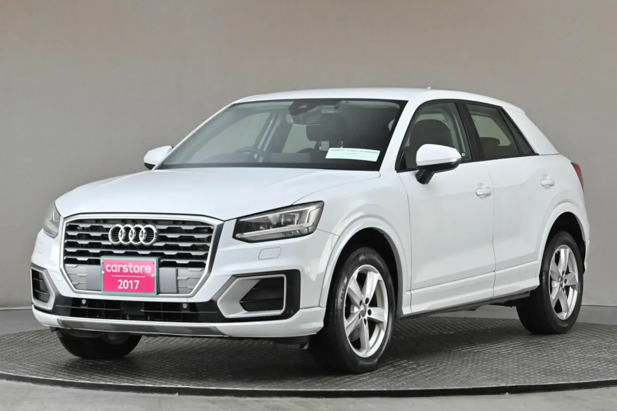 Audi Q2 1.0 TFSI S-TRONIC 115BHP **REVERSE CAM**PA - Image 3