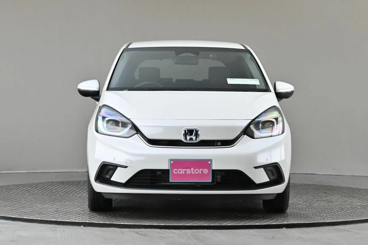 Honda Fit 1.5 109BHP HEV E-CVT **9"ANDROID CAR PLA - Image 2