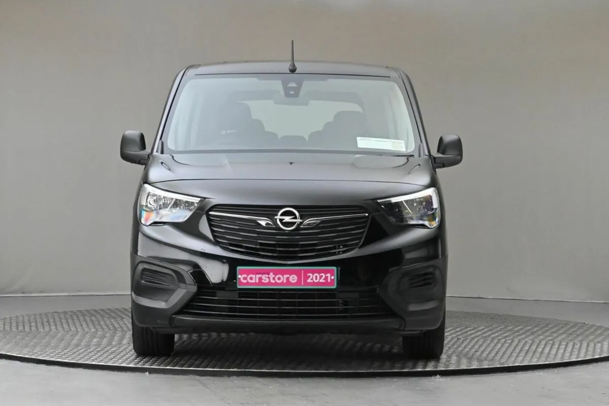 Opel Combo 1.5 TURBO D LIFE 100BHP 6SPD ENERGY XL - Image 2