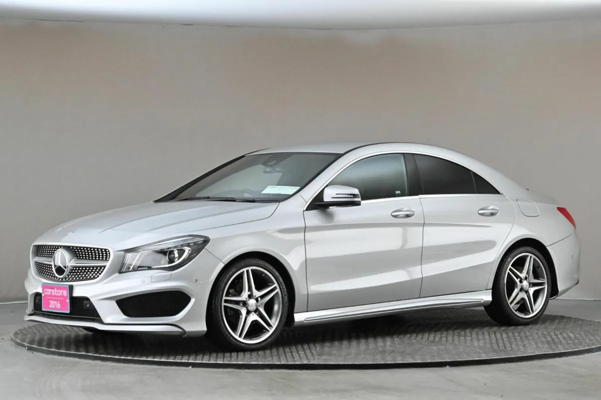 Mercedes-Benz CLA CLA 180 4DR COUPE AMG LINE - Image 4