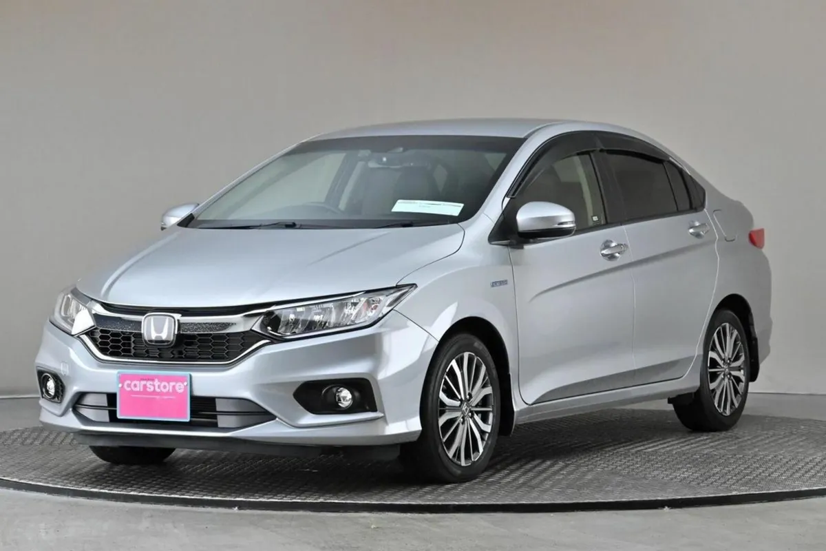 Honda Grace 1.5 HYBRID 4DR **HALF LEATHER**9"ANDRO - Image 3