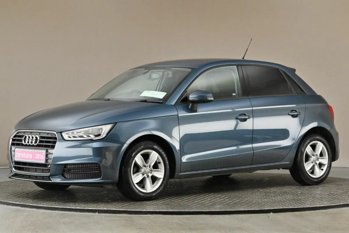 Audi A1 1.0TFSI 95BHP S-TRONIC **VERY LOW MILEAGE* - Image 4