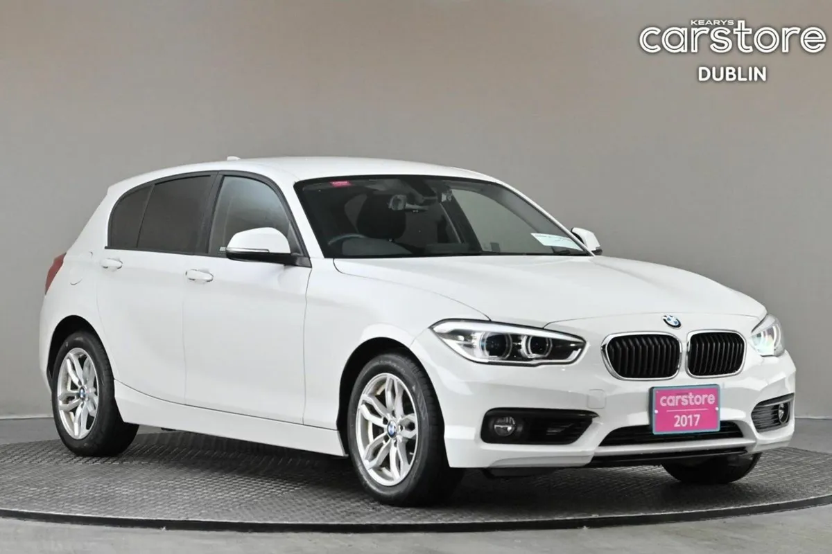 BMW 1-Series 118i AUTO **REVERSE CAM**REAR PARK SE - Image 1