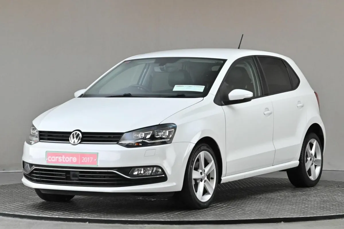 Volkswagen Polo 1.2 TSI DSG HIGHLINE **LEATHER**RE - Image 3