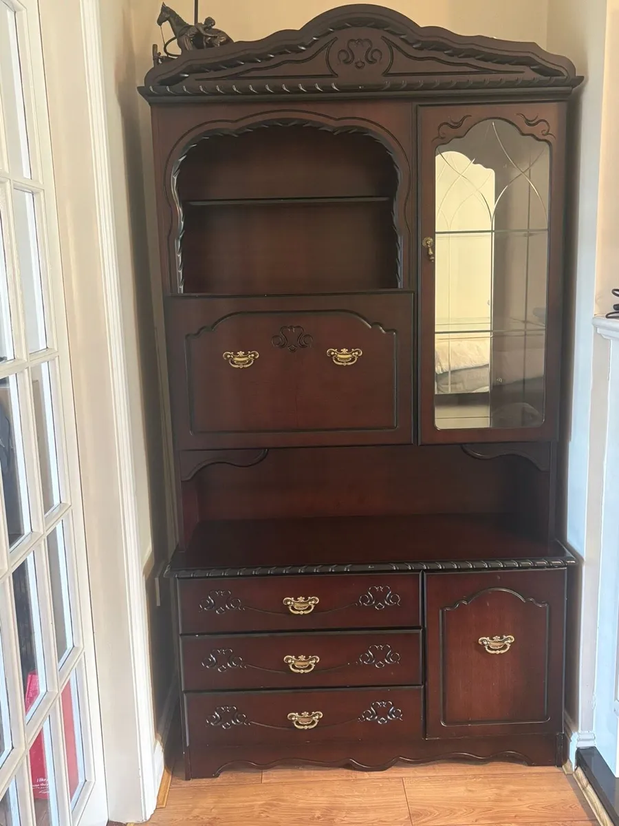 Sitting room furniture