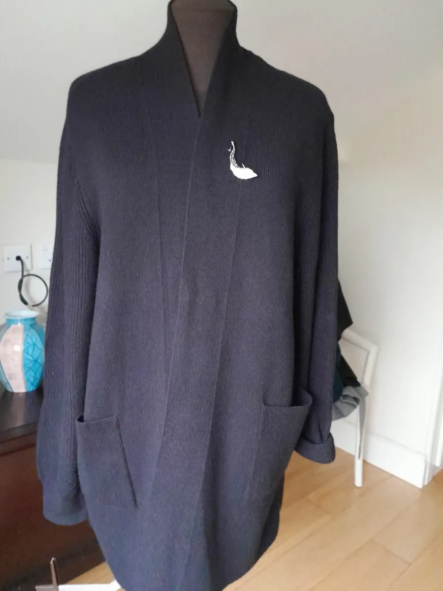 M&S Long Black Cardigan New - Image 3