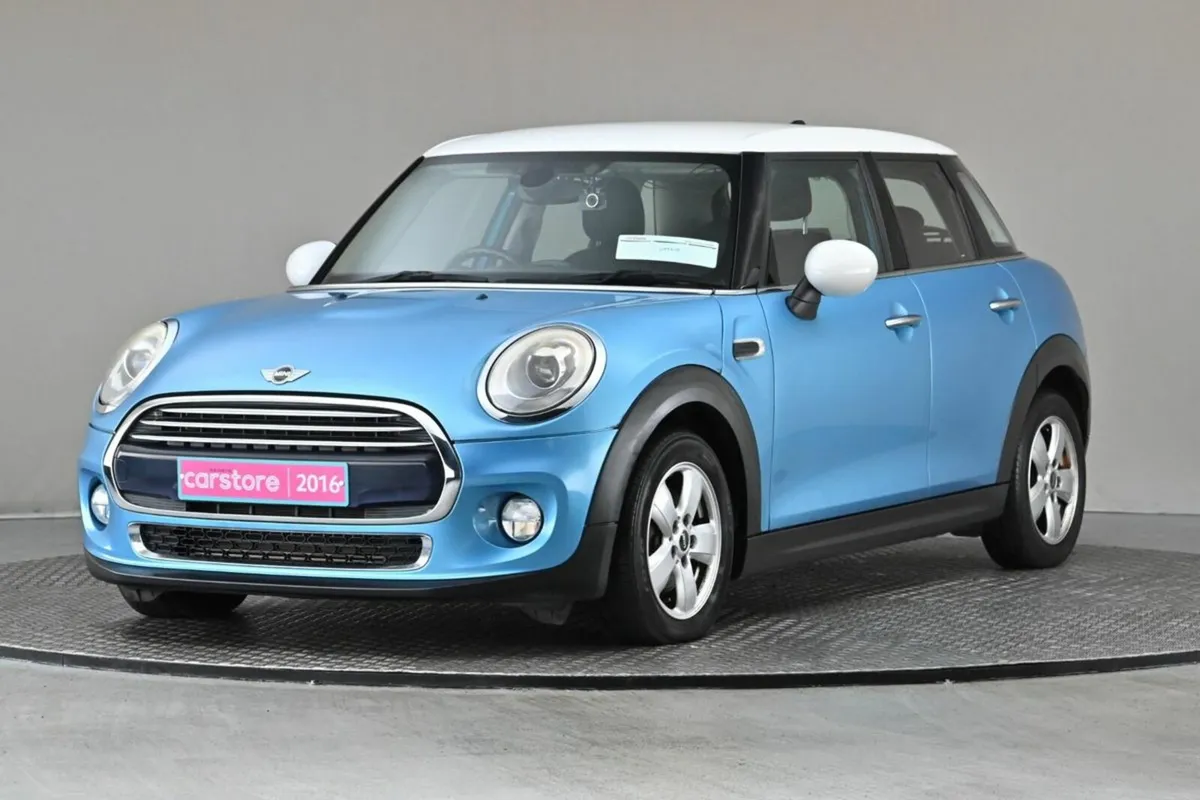 Mini Cooper 1.5 COOPER AUTO 5DR **REVERSE CAM**REA - Image 3