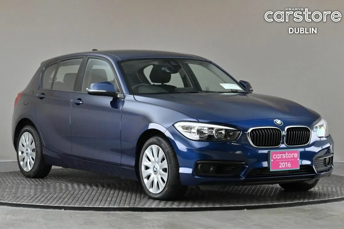 BMW 1-Series 118i AUTO **REVERSE CAM**REAR PARK SE - Image 1