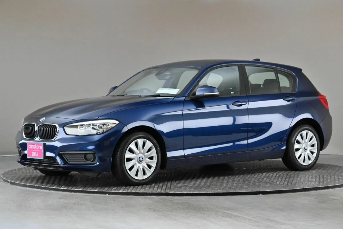 BMW 1-Series 118i AUTO **REVERSE CAM**REAR PARK SE - Image 4