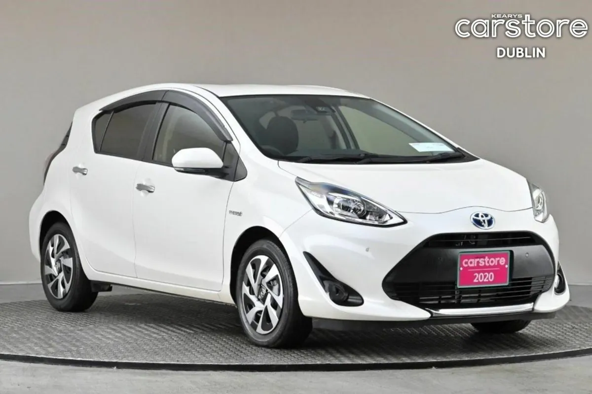 Toyota Aqua  **ANDROID CAR PLAYER**PARK SENSORS** - Image 1