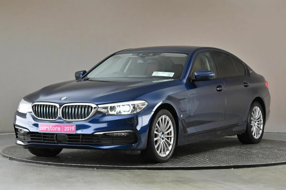 BMW 5-Series 530E G30 SE *BROWN LEATHER INTERIOR* - Image 3