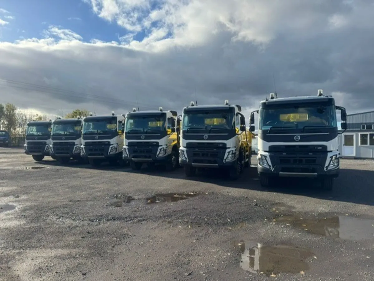 Unregistered Volvo FMX460 8x4 Steel Tipper(Choice) - Image 1