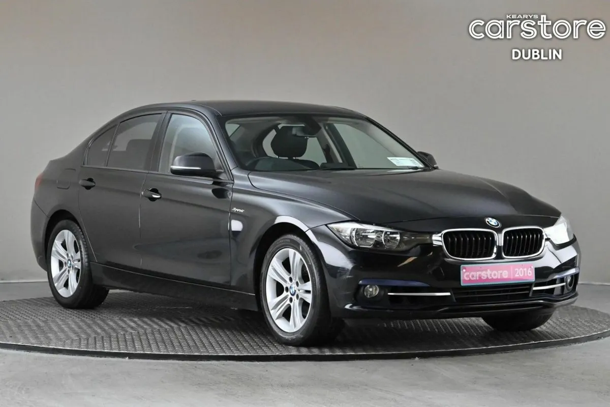 BMW 3-Series 318i F30 SPORT - Image 1