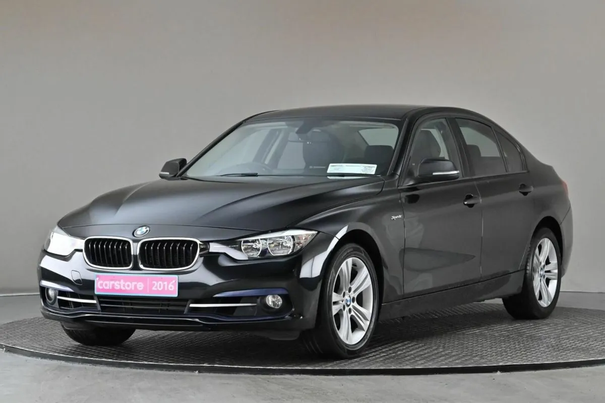 BMW 3-Series 318i F30 SPORT - Image 3