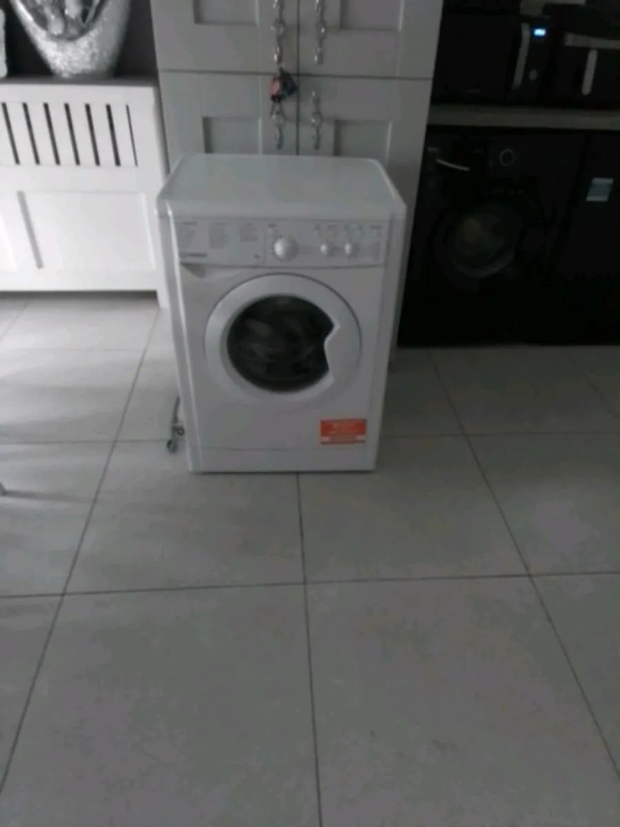 Indesit washing machine - Image 2