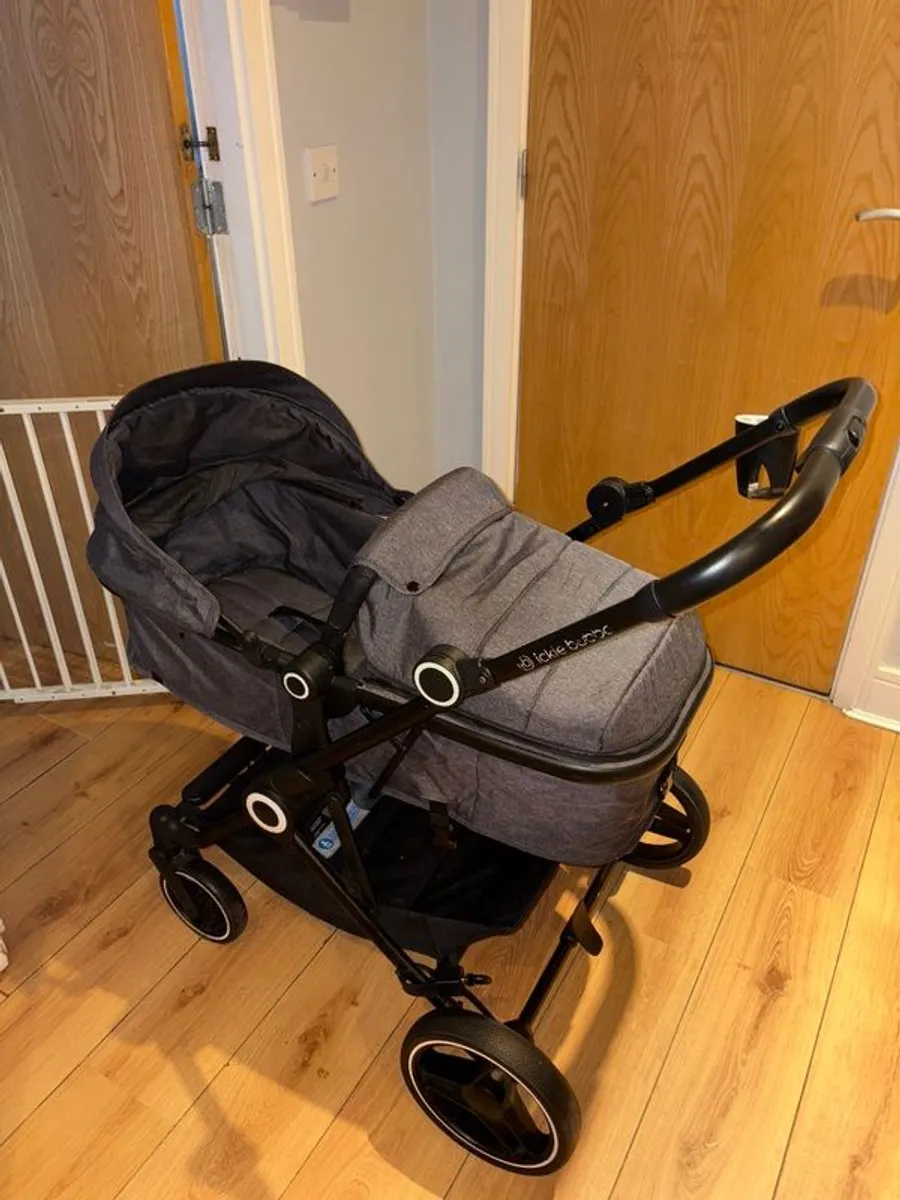 Baby pram - Image 2