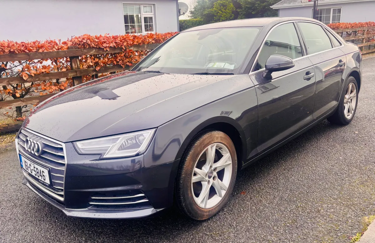 2016 AUDI A4 1.4L Petrol Manual IMMACULATE - Image 4