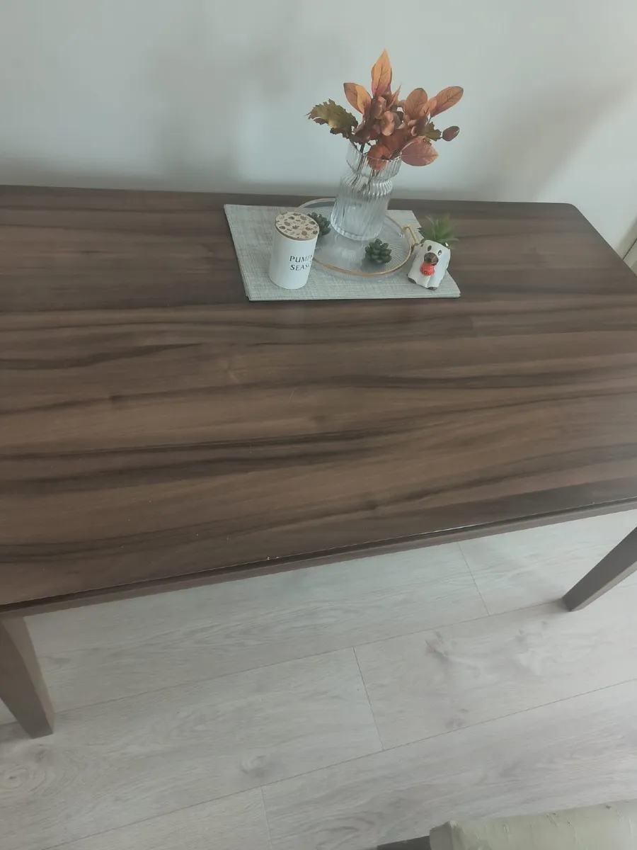 Dining table - Image 3