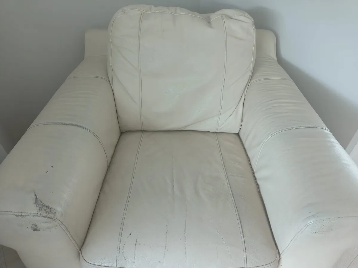 3 seater couch and armchair set - Image 4