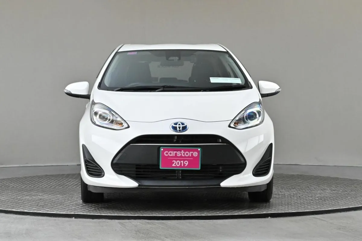 Toyota Aqua 1.5 VVT-i HYBRID **ANDROID CAR PLAYER* - Image 2