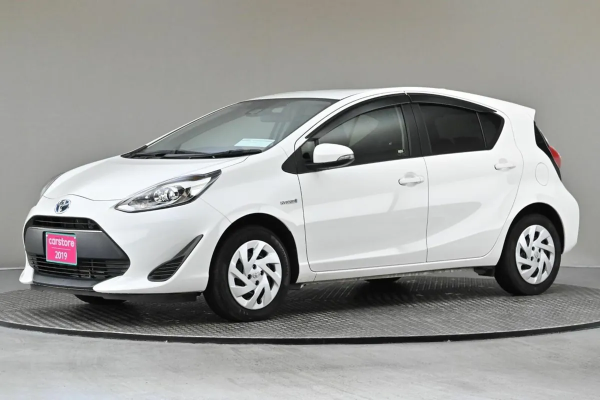 Toyota Aqua 1.5 VVT-i HYBRID **ANDROID CAR PLAYER* - Image 4