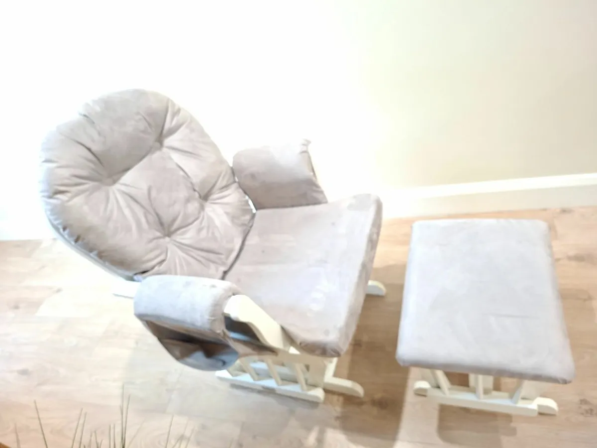 Babylo Brompton Glider & Footstool - Image 3