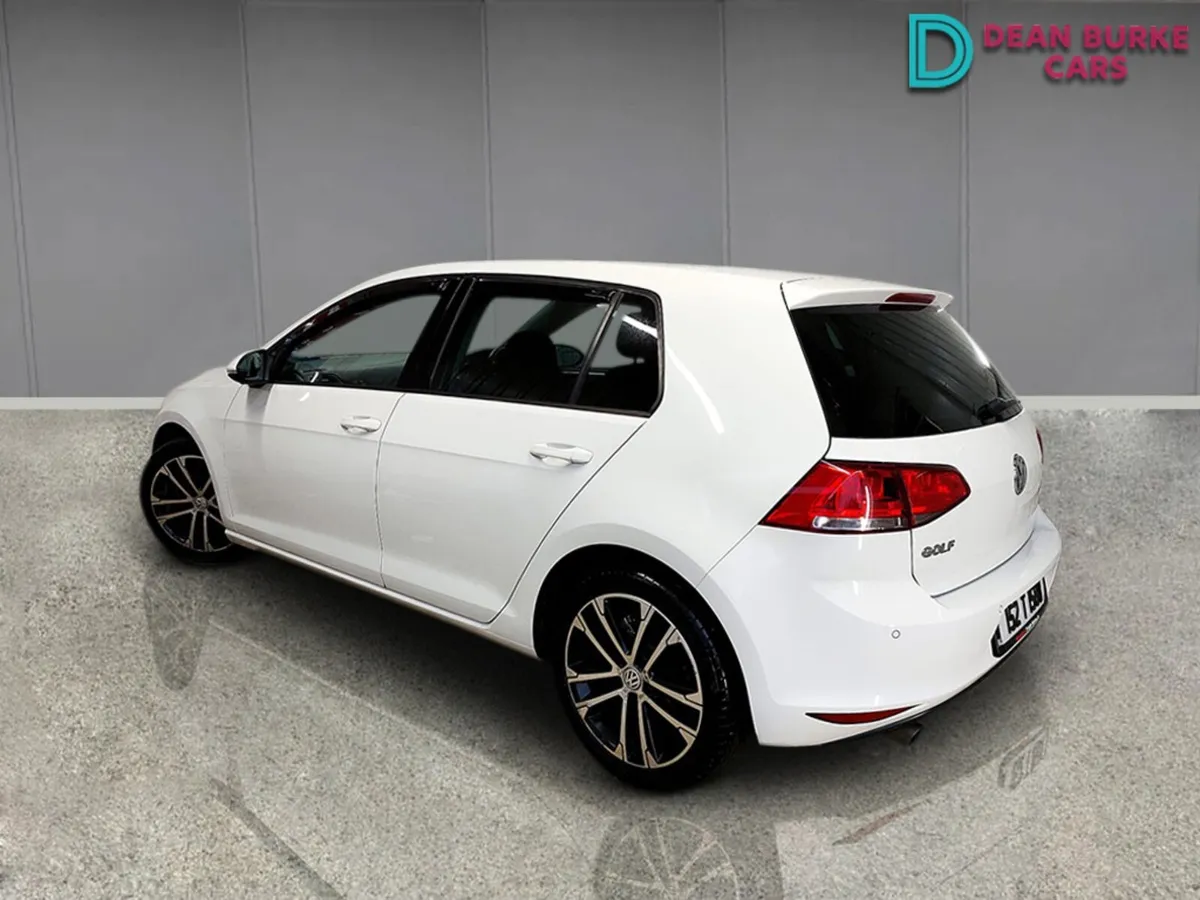 Volkswagen Golf 2015 Diesel - Image 4