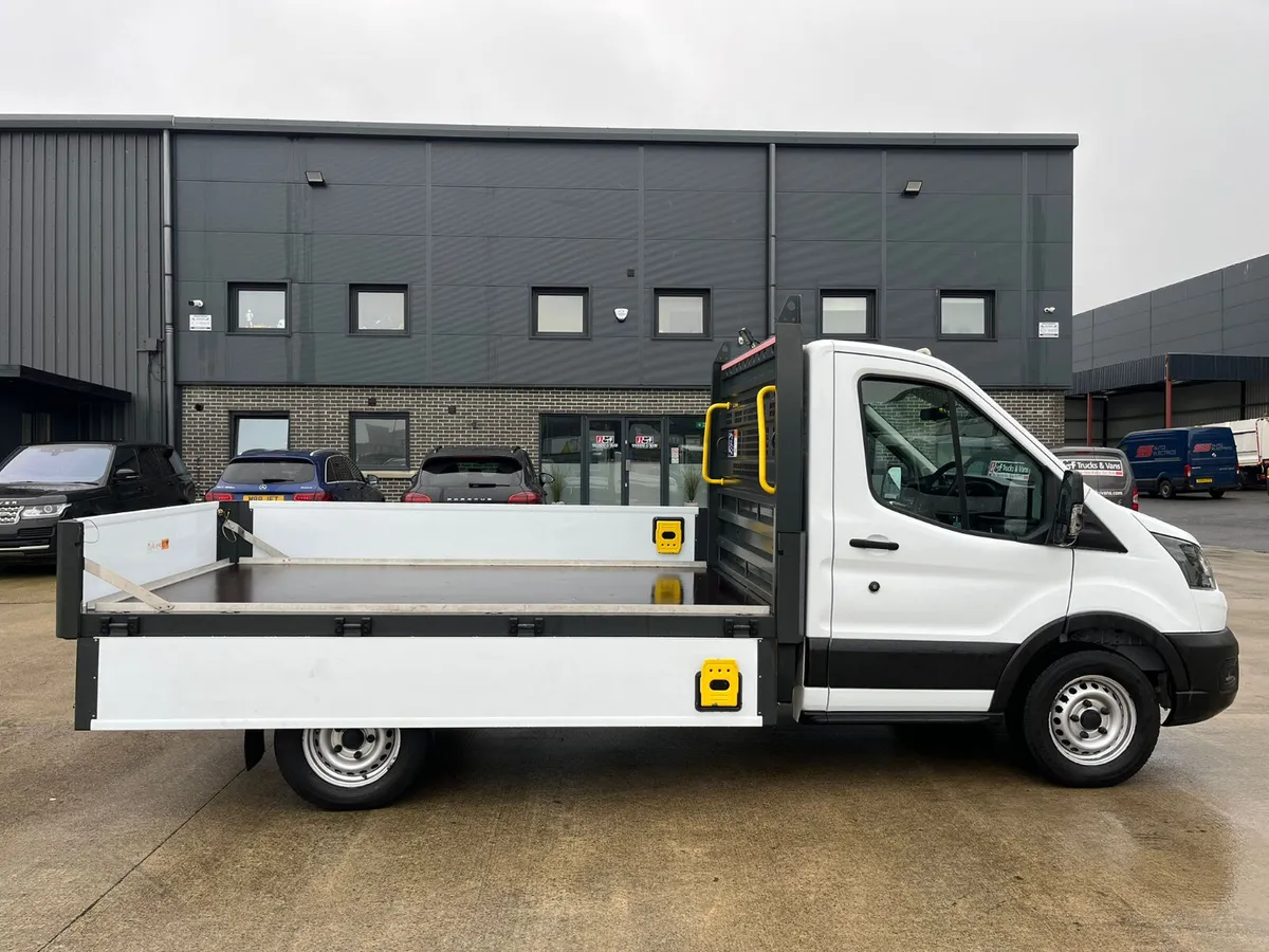 August 2021 Ford Transit Dropside 2.0 EcoBlue - Image 4