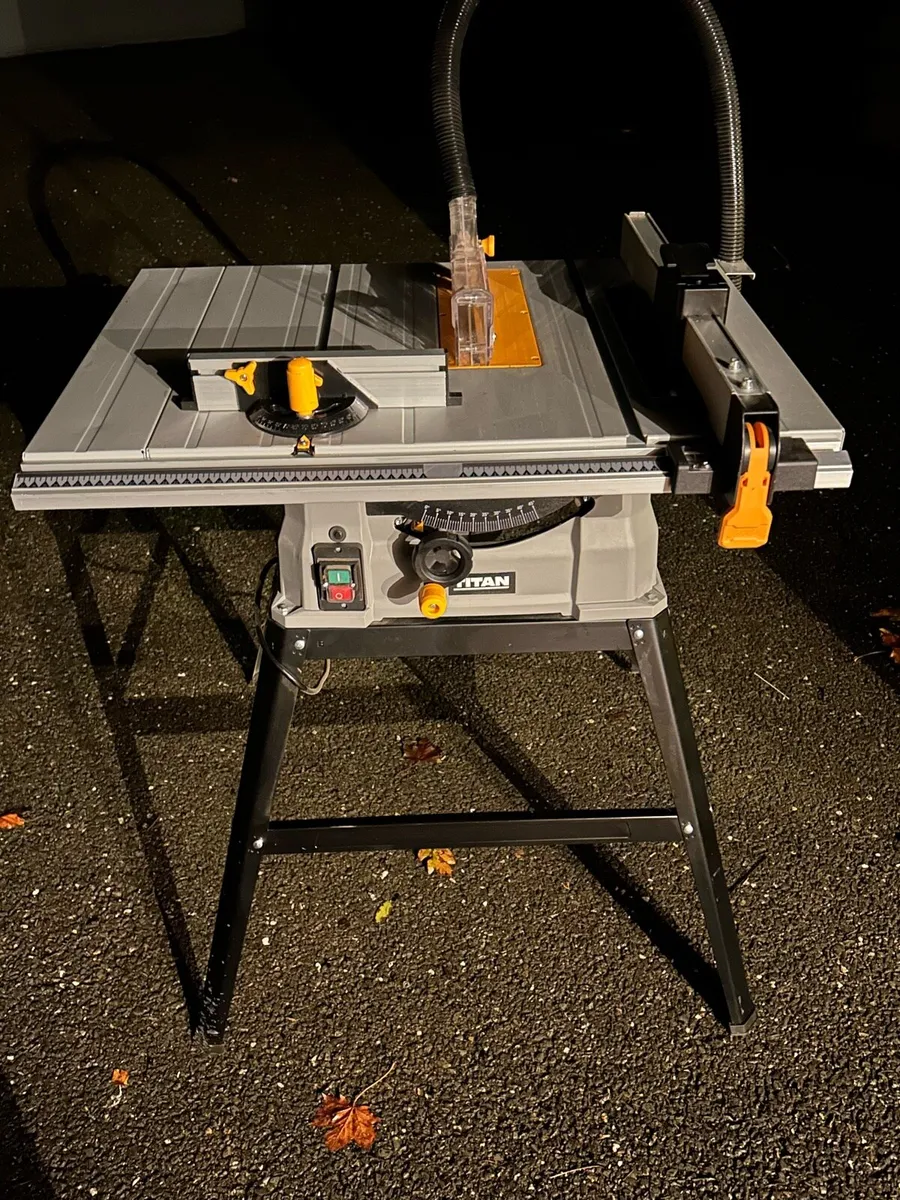 Table Saw - Image 4