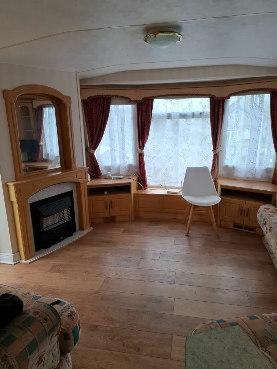 Mobile Home - Image 3