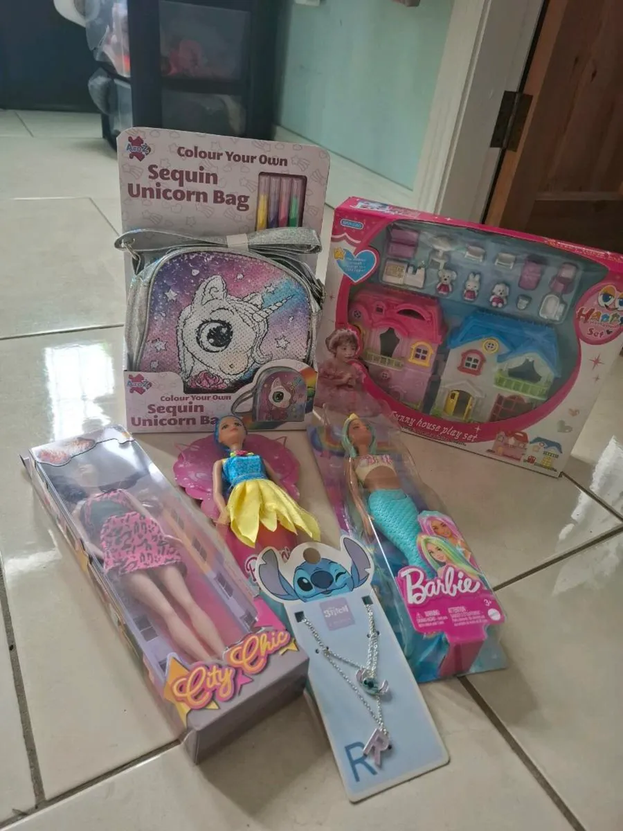 Unopened toys - good idea for Xmas presents! - Image 1