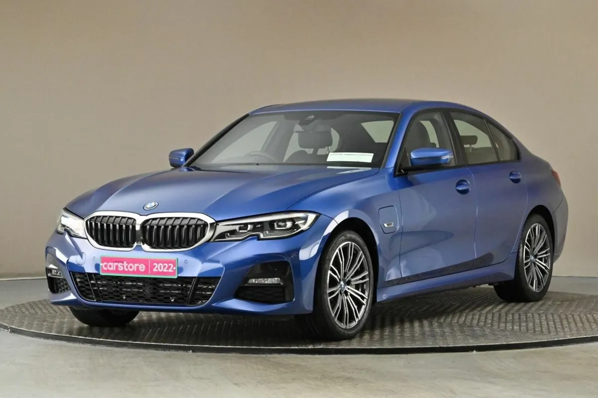 BMW 3-Series 330E M SPORT PHEV 113BHP/83kw - Image 3