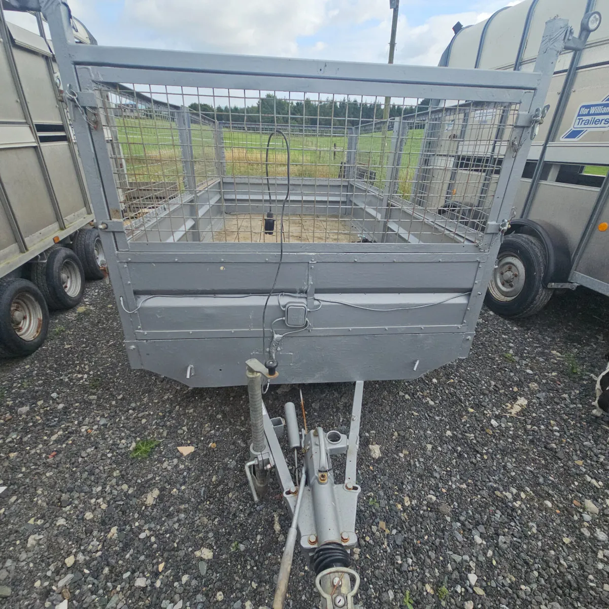 T09768 Used Dooley 10' x 5'" Flatbed Trailer With - Image 2